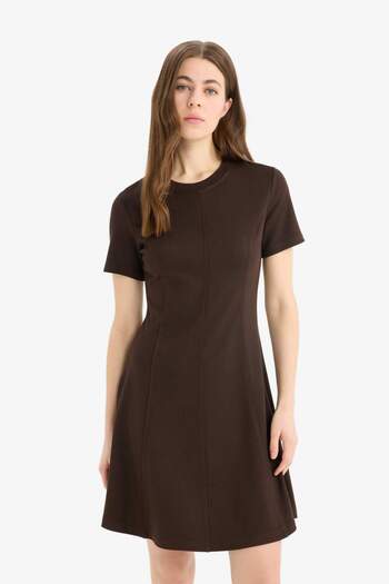 DeFacto Crew Neck Basic Plain Short Sleeve Mini Dress E8382Ax25Sp