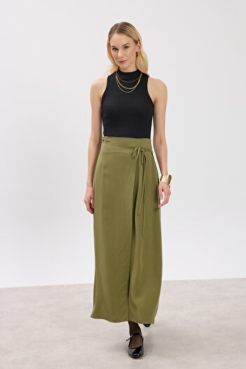Birgül Bektaş Khaki Tie Skirt