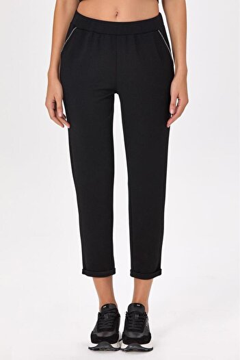 İKİLER Knitted Trousers with Elastic Waist and Stone Stripe Detail