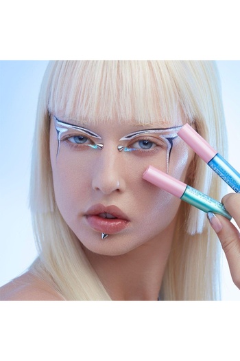 Beauty Creations Eyeliner Beauty Creations Metal-Iced Metallic Liner Pink-Tastic, 5ml