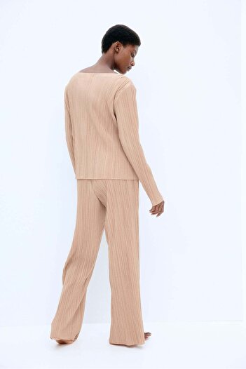 H&M MAMA 2-piece plissé set