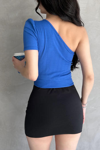 Caddebostan Moda One Shoulder Chain Detailed Crop Blouse 5Y217