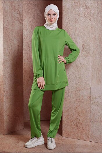 Alvina Tracksuit Set 44705 - Button Detailed