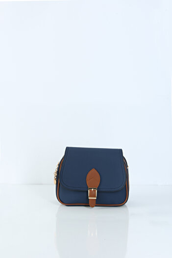 byFOX Fashion Geantă crossbody cu trei compartimente cu detaliu de husă
