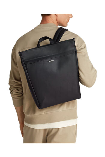 Calvin Klein CK MUST TOP ZIP BP