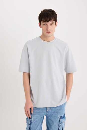 DeFacto Oversize Wide Fit Crew Neck Short Sleeve Basic Plain Heavy Fabric T-Shirt X3926Az25Sp