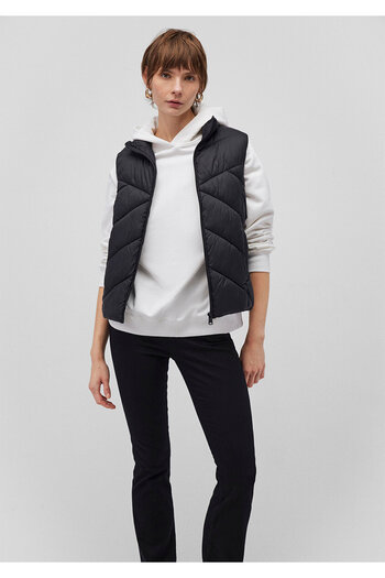 Mavi Black Inflatable Stand Collar Vest - Fitted Cut 1110226 -900