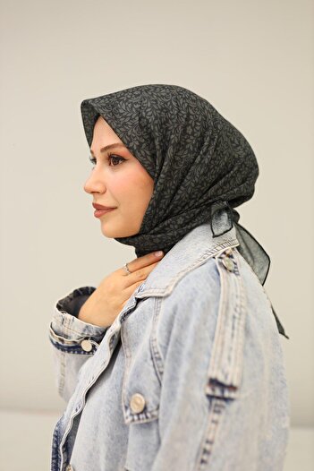 Silk Home 73066-29 Model Soft Scarf