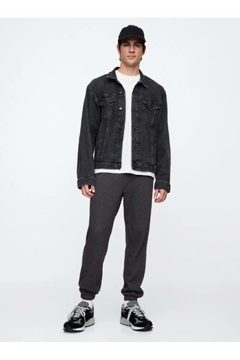 GAP Ανδρικό παντελόνι αθλητικό V-Frch Ft Heritage Age Jogger από γαλλικό ύφασμα Terry, ΣΚΟΥΡΟ ΓΚΡΙ
