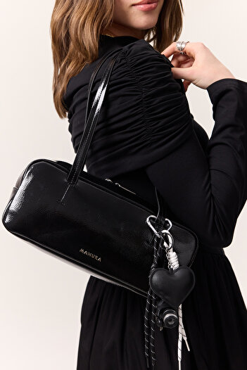 Manuka Black French Baguette Bag