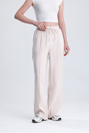 fujya Elastic Waist Double Pocket Modal Trousers Cream