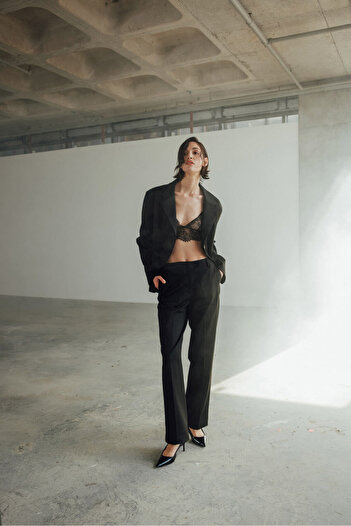 Beyyoglu Waist Detailed Trousers