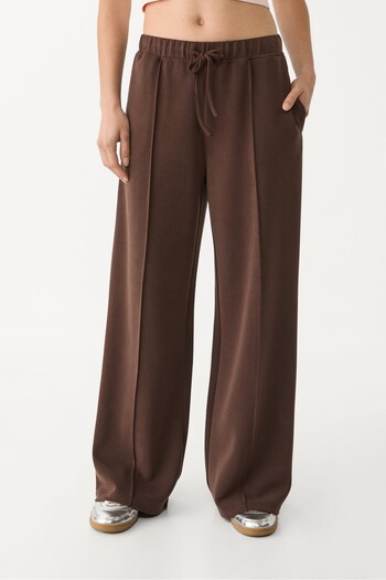 Stradivarius Soft-touch wide-leg trousers with seam detail