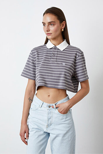 Beyyoglu Polo Yaka Crop Tshirt
