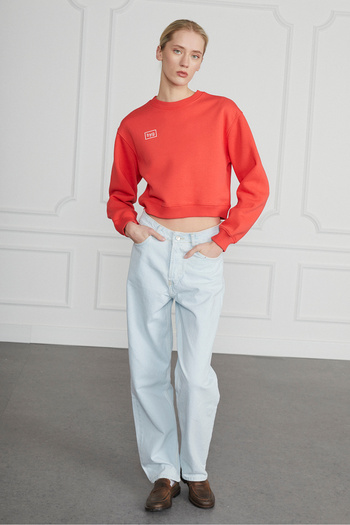 Beyyoglu Basic Crop Sweatshirt