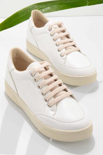 Bambi White Women's Casual Shoes K01763334009