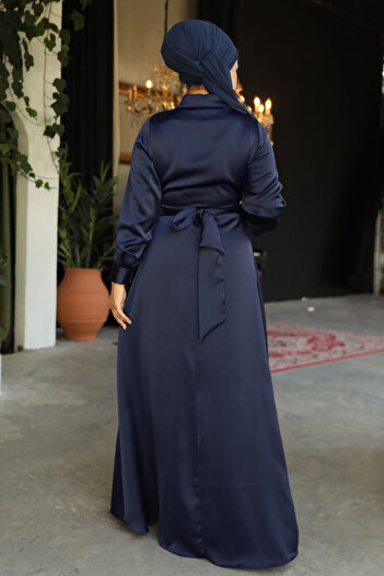 Neva Style Düğme Detaylı Lacivert Tesettür Saten Elbise 45661L