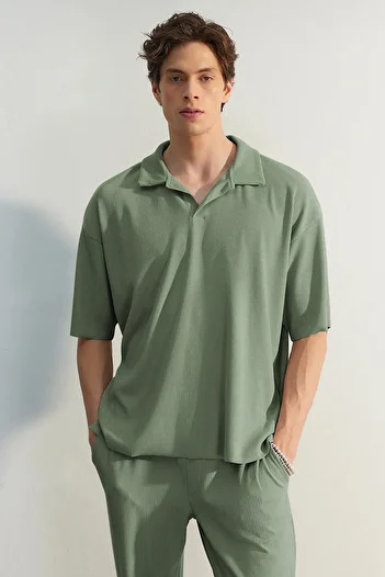 Trendyol Collection Limitovaná edice – Mint barva, široký střih, textura a nemačkavé osmanské polo tričko TMNSS23PO00020