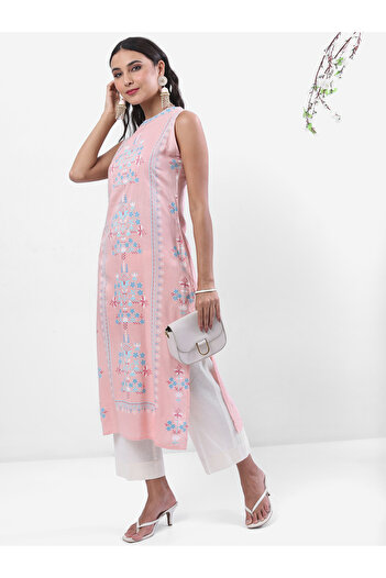 Vishudh By Styli Round Neck Floral Printed Straight Kurta