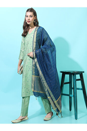 Vishudh By Styli Women Green Floral Kurta Set with Dupatta