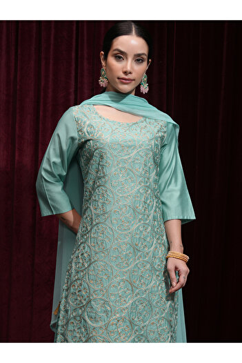 Vishudh By Styli Women Blue Embroidered Kurta Set