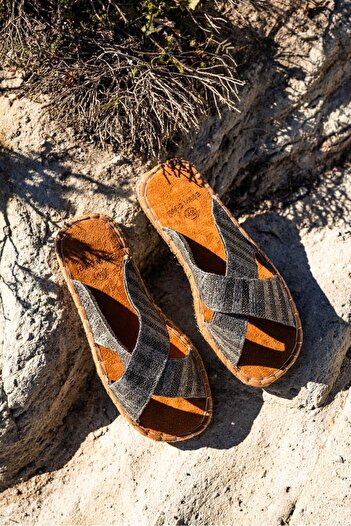 by selvi Lukka Shoes Чоловічі тапочки Zeta з сірими смужками та перехресним полотном