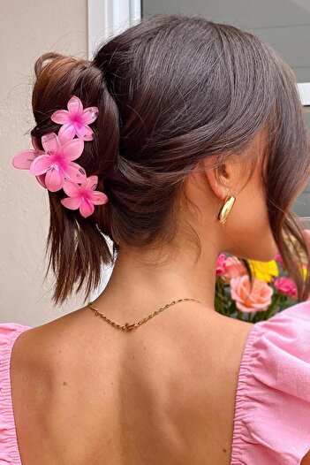 New Obsessions Triple Floral Latch Hair Clip