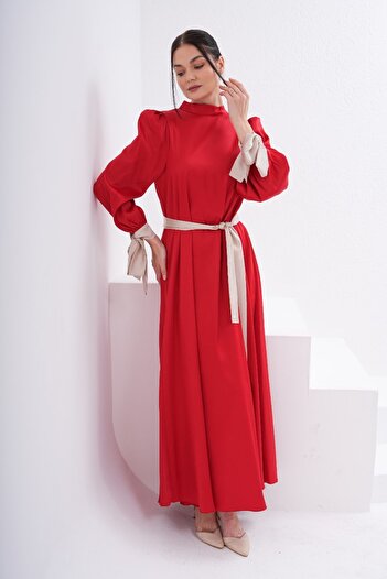 Marvella By Rasha Red dress with ribbon on the sleeves