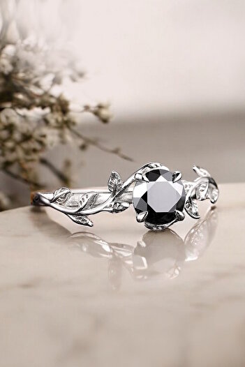 My Diamond Siyah Pırlanta Özel Tasarım Tektaş Yüzük