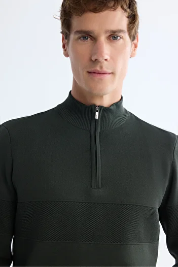 Avva Men's Khaki Zippered Stand Collar Front Texture Detailed Knitwear Sweater A42Y5031