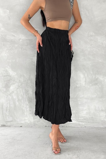 FEMELLE Women's Black Crush Skirt