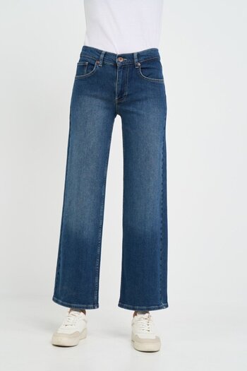 Timeout Women's boyfriend jeans with faded look