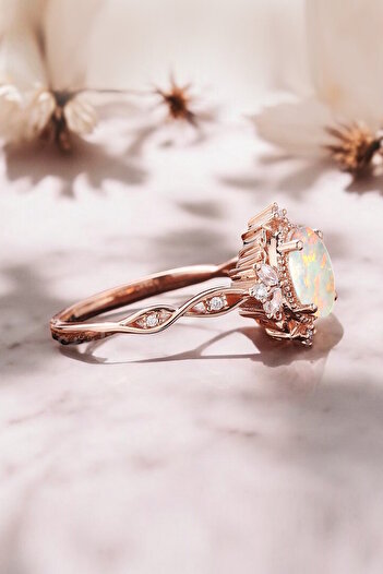 My Diamond Opal Ve Pırlantalı Vintage Tasarım Yüzük