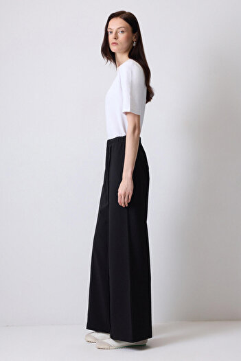 Touché Privé Ribbed Pants with Elastic Waist