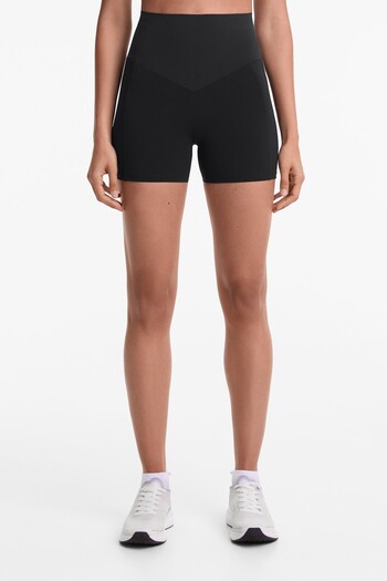 Oysho 10cm Compressive pocket high rise hot pants