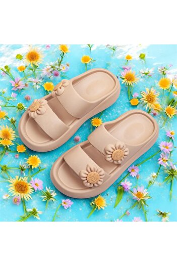 Lion Women's Side Flowers Extra Light Stylish Beach Pool Sea Slippers