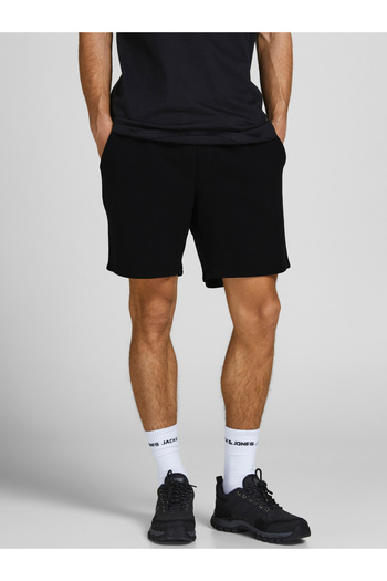 Jack & Jones Solid Mid Rise Regular Fit Shorts
