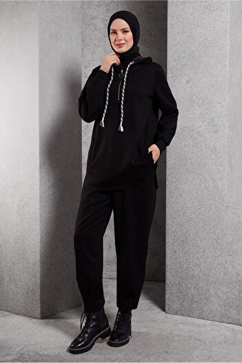 Alvina 45134 Model Hoodie and Pants Tracksuit Set