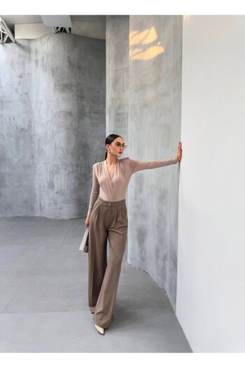 stiledavet online store    230 Gr Poly Viscose Full Lycra Pleated Palazzo Trousers