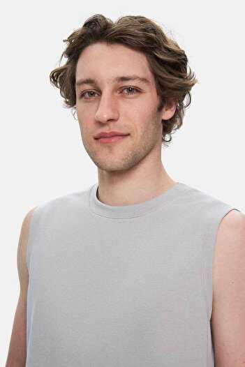 UCLA Bodhi Light Gray Crew Neck Zero Sleeve Printed Modal Fabric Oversize Men's Tshirt
