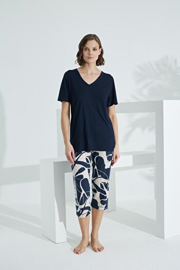 Etoile Bamboo Soft Fabric Short Sleeve Capri Suit 71039