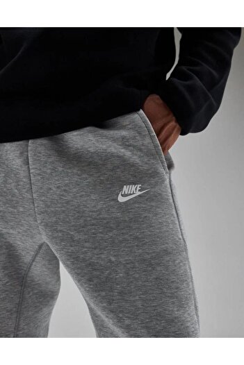 Nike Tech Fleece Jogger Gri-Siyah Erkek Eşofman Altı (Slim-Fit)