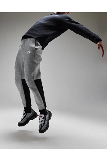 Nike Tech Fleece Jogger Gri-Siyah Erkek Eşofman Altı (Slim-Fit)