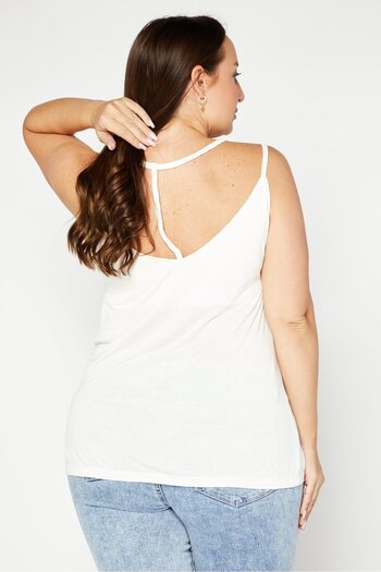 NA-KD Women V-Neck Sleeveless Plain Tank Top, Off White