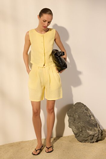 Trendyol Collection Yellow 100% Linen Pleated High Waist Shorts Twoss24Sr00093
