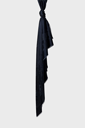 Guess Kefiah Desenli 130 x 130 cm Şal AW5306POL03 ŞAL AW5306 POL03 BLA