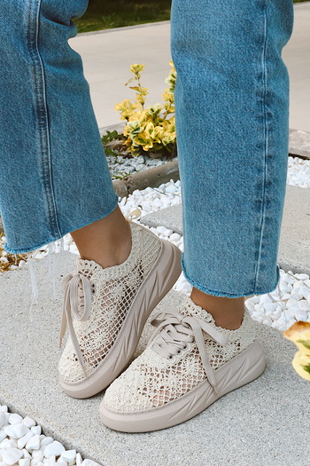 POLKA STORE Relax Comfortable Sole Lace-Up Women's Sports Shoes