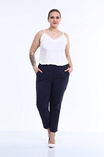 MYLİNE Slim Fit Classic Trousers with Pocket Detail