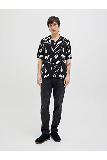 Jack & Jones Graphic Print Resort Collar Shirt