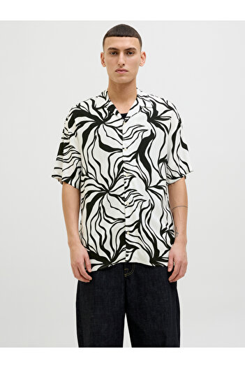 Jack & Jones Graphic Print Resort Collar Shirt